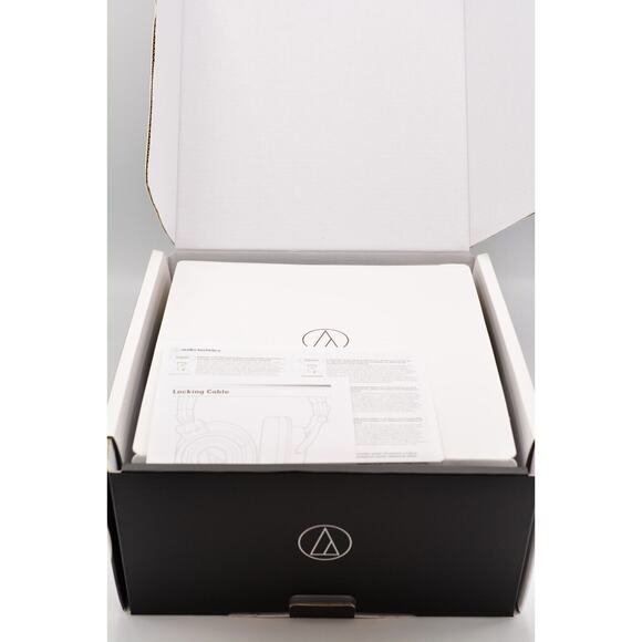 Audio-Technica M-Series ATH-M50X Professional Studio Monitor Headphones New Box - Picture 9 of 12